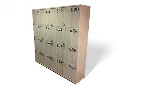 Нумерация на лифт и шкафчик в БЦ "Авиатор"